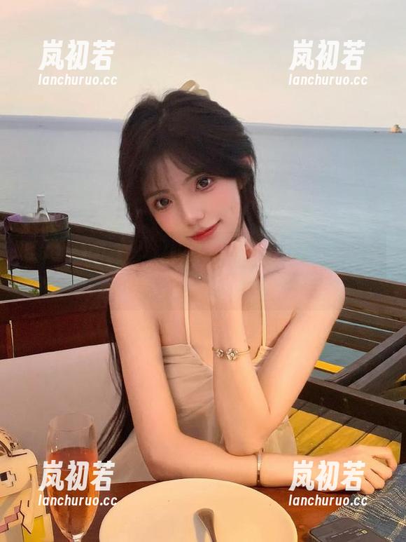 Seoyool (서율)豹纹写真作品：原图透视她的个性与创意世界